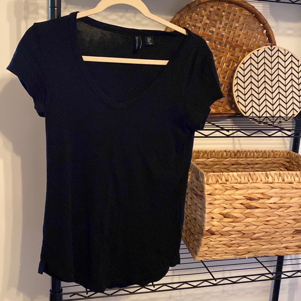 Soft tee (FREE w purchase)